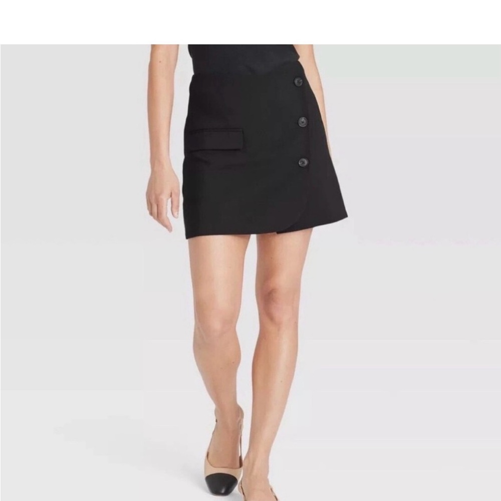 NWT A New Day Black Button-Front Mini Skirt.  Size 14.